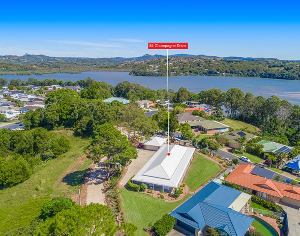 54 Champagne Drive, Tweed Heads South NSW 2486