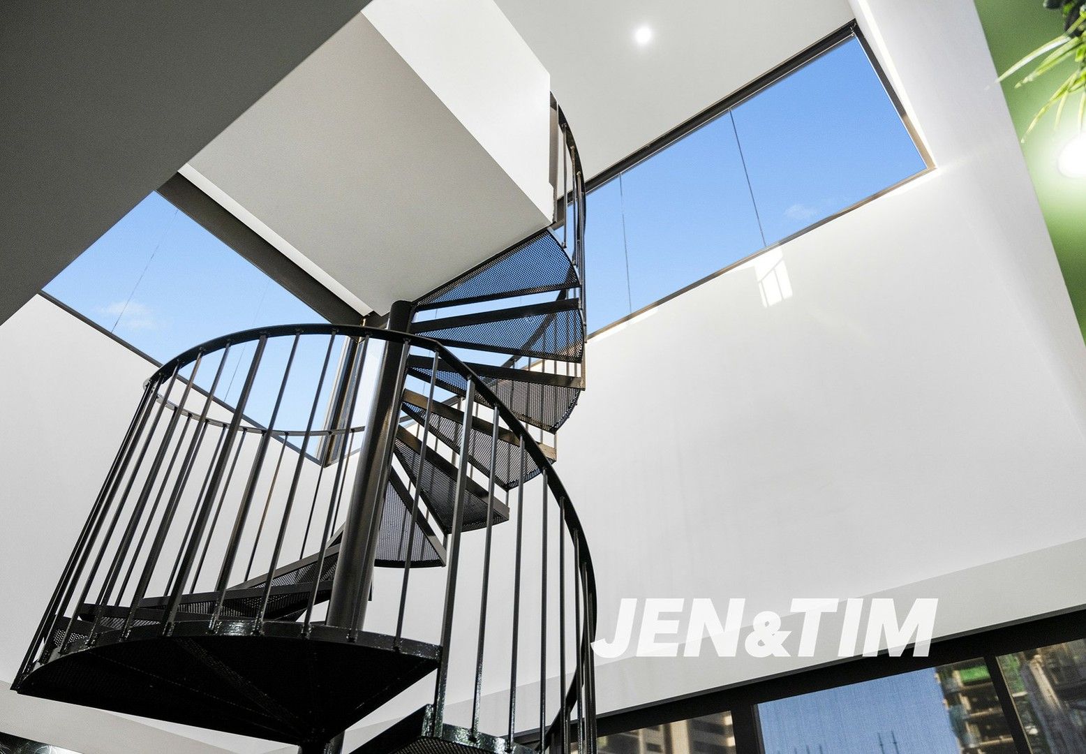 4 bedrooms Penthouse in THE PENTHOUSE/16 Marquet St RHODES NSW, 2138