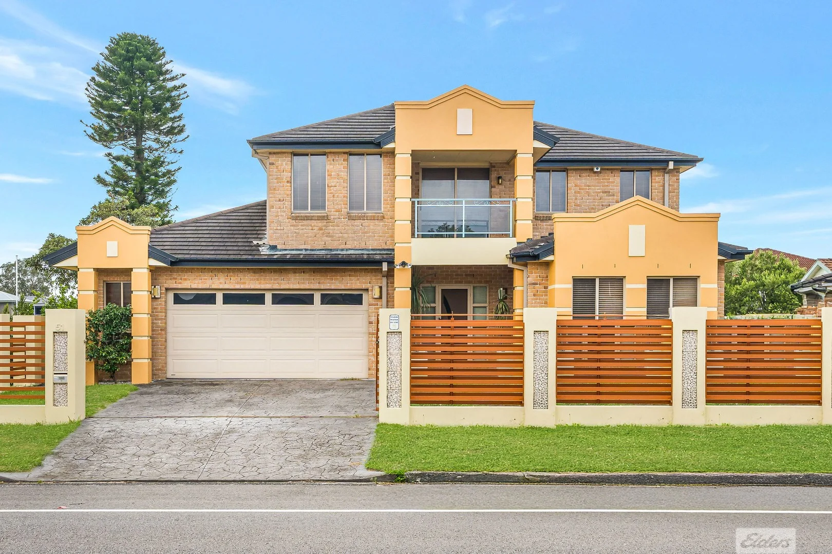 Additional image 2 of 51 Helmsman Boulevard, St Huberts Island NSW 2257