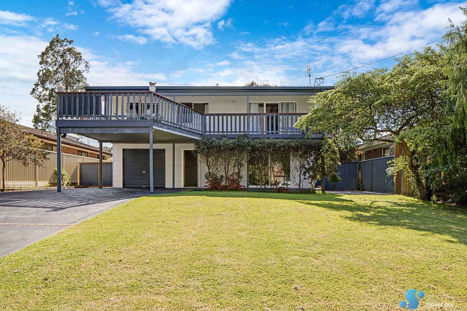 4 bedrooms House in 14 Flinders Way SURF BEACH NSW, 2536