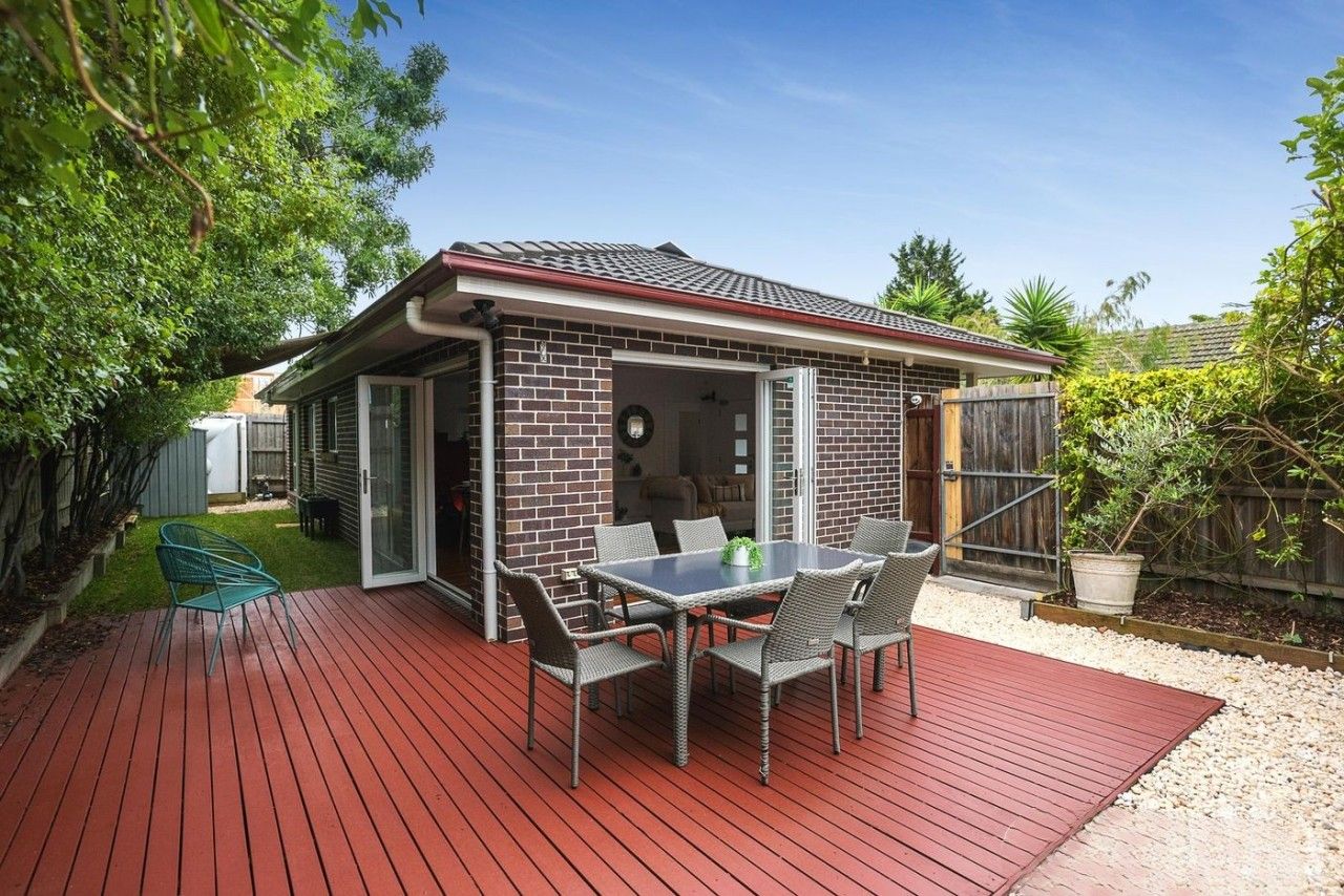 2/12 Rowson Grove, Clarinda VIC 3169, Image 1