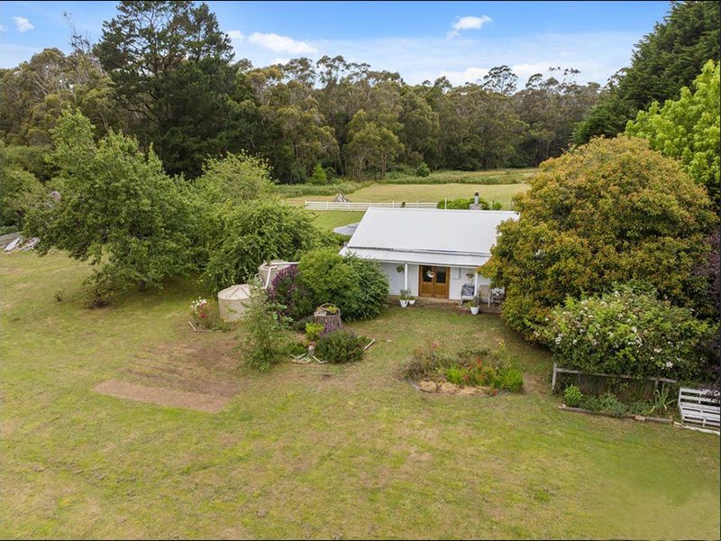 15 Andersons Road, Barkstead VIC 3364, Image 0