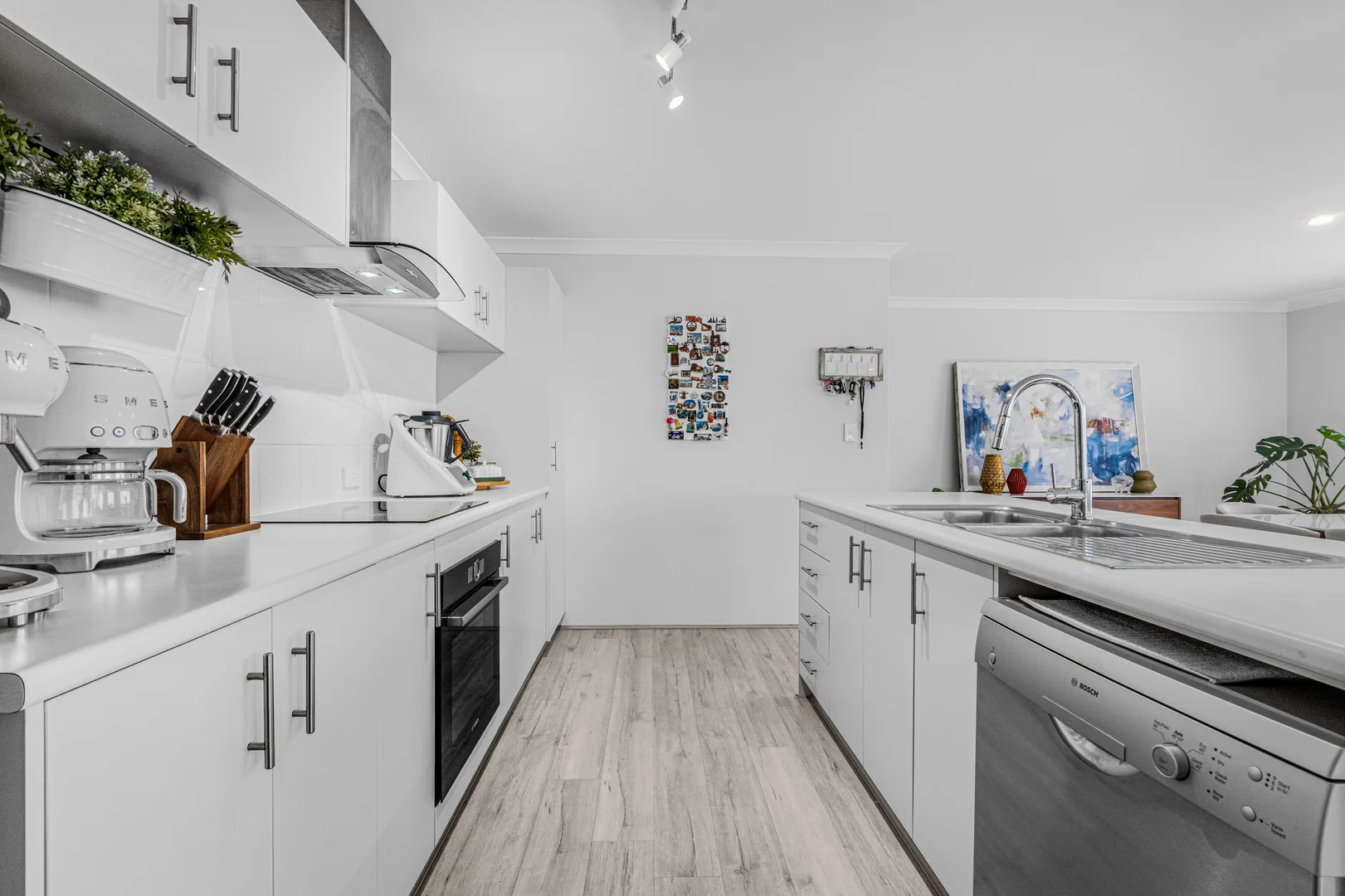 4 Cadogan Outlook, Ellenbrook WA — StMate