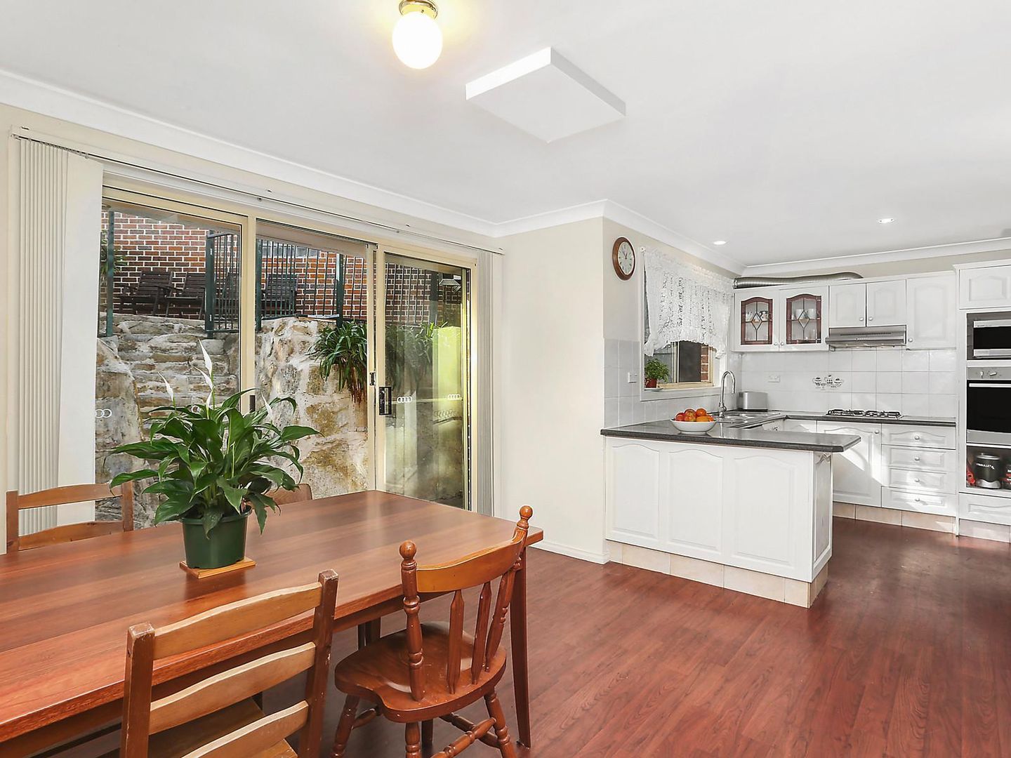 1/12 Webb Avenue, Hornsby NSW 2077, Image 1