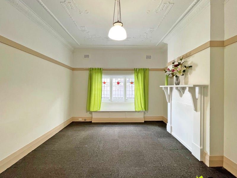 2 bedrooms Apartment / Unit / Flat in 2/151 Parramatta Road HABERFIELD NSW, 2045