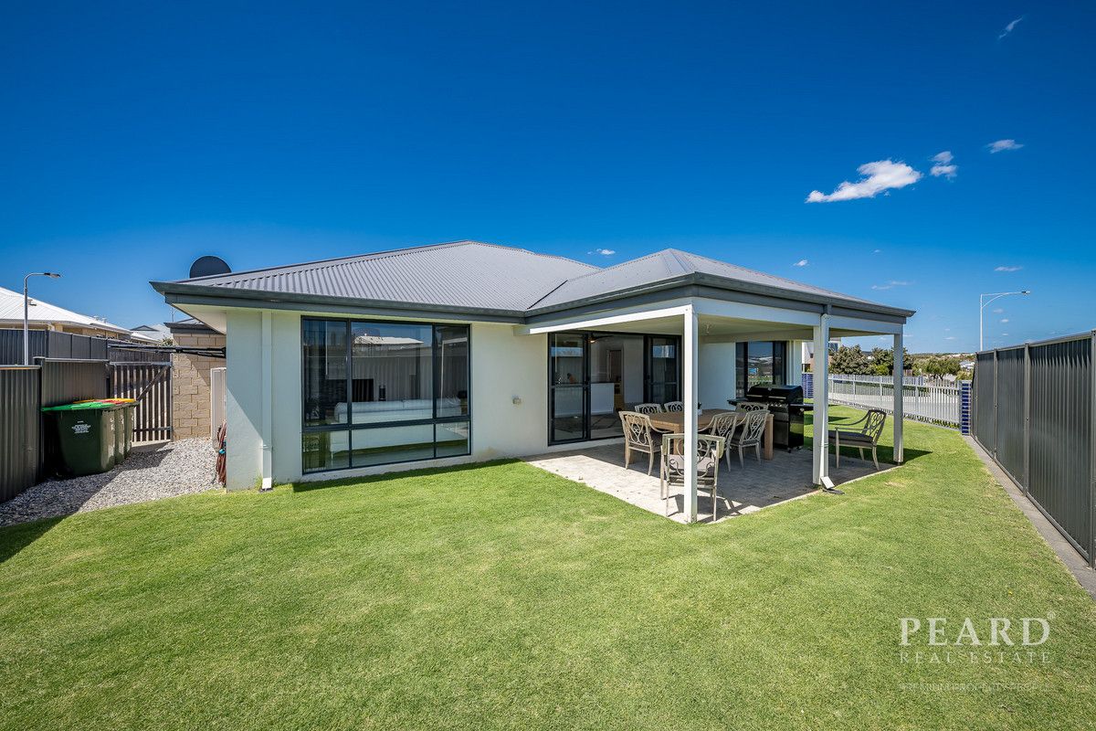 76 Reflection Boulevard, Jindalee WA 6036, Image 1