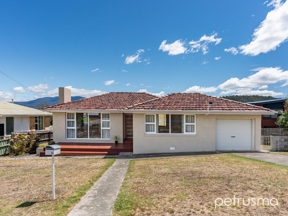 3 bedrooms House in 18 Yarram Street HOWRAH TAS, 7018