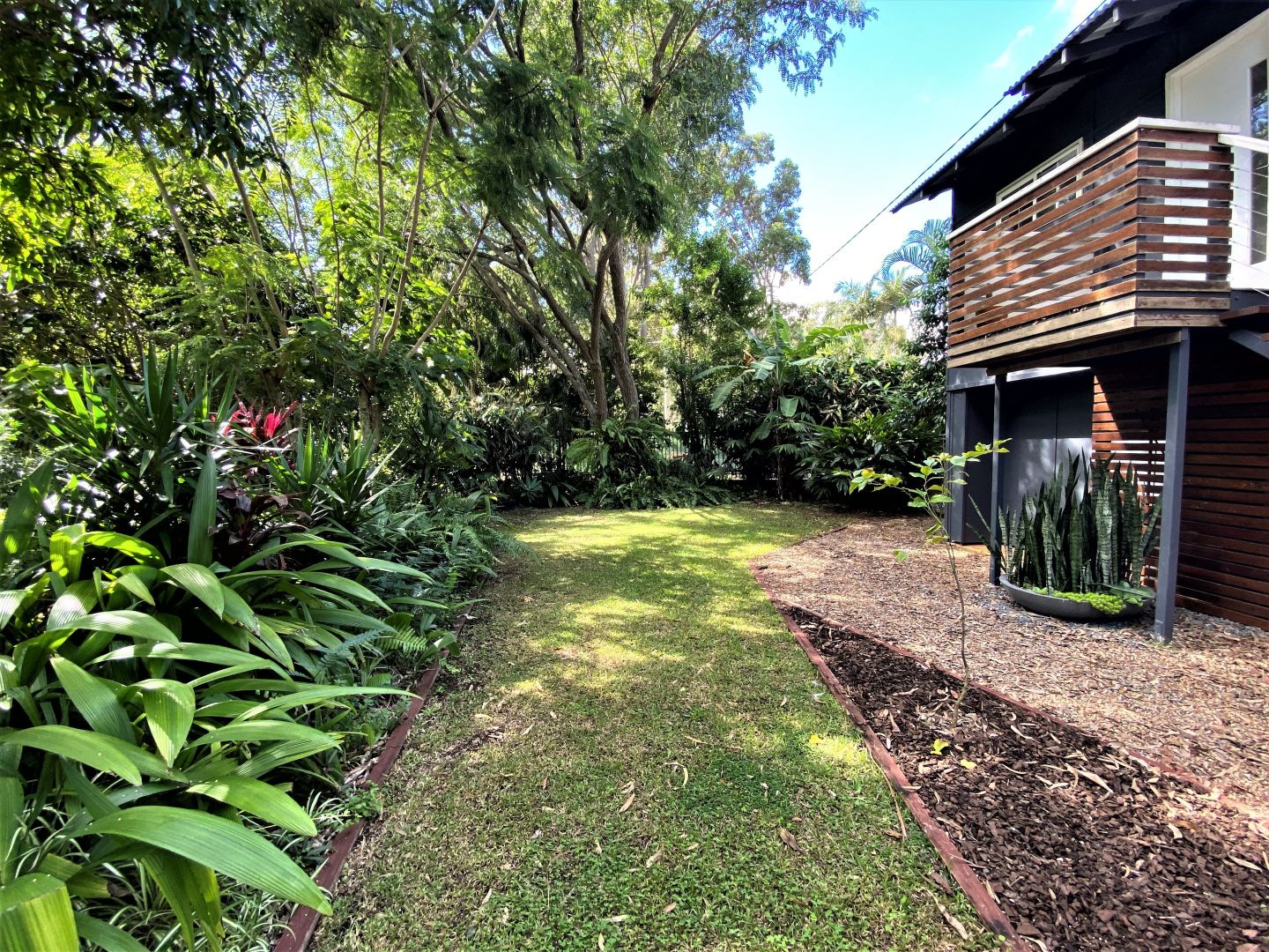 2 Waterside Dr, Macleay Island QLD 4184, Image 1