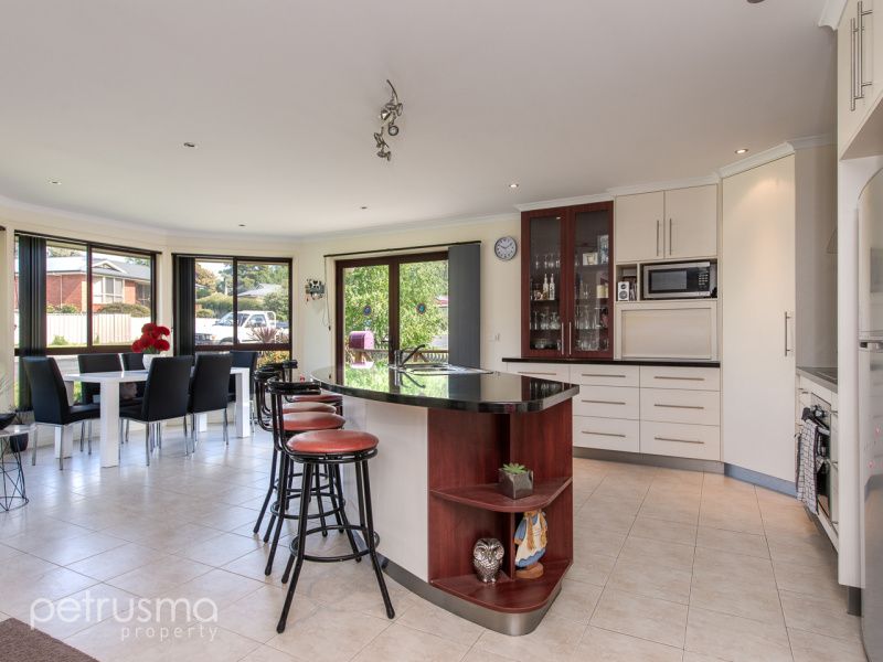 106 Derwent Terrace, New Norfolk TAS 7140, Image 1