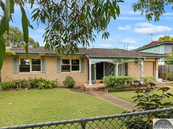 36 Meron Street, Wynnum West QLD 4178