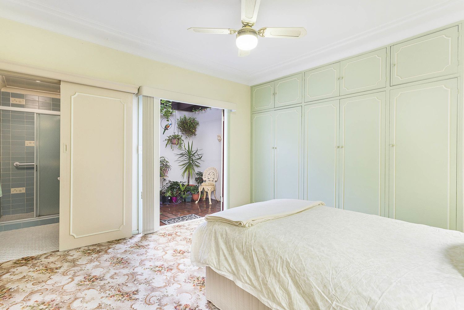 20 Hall Crescent, Padstow NSW 2211, Image 2