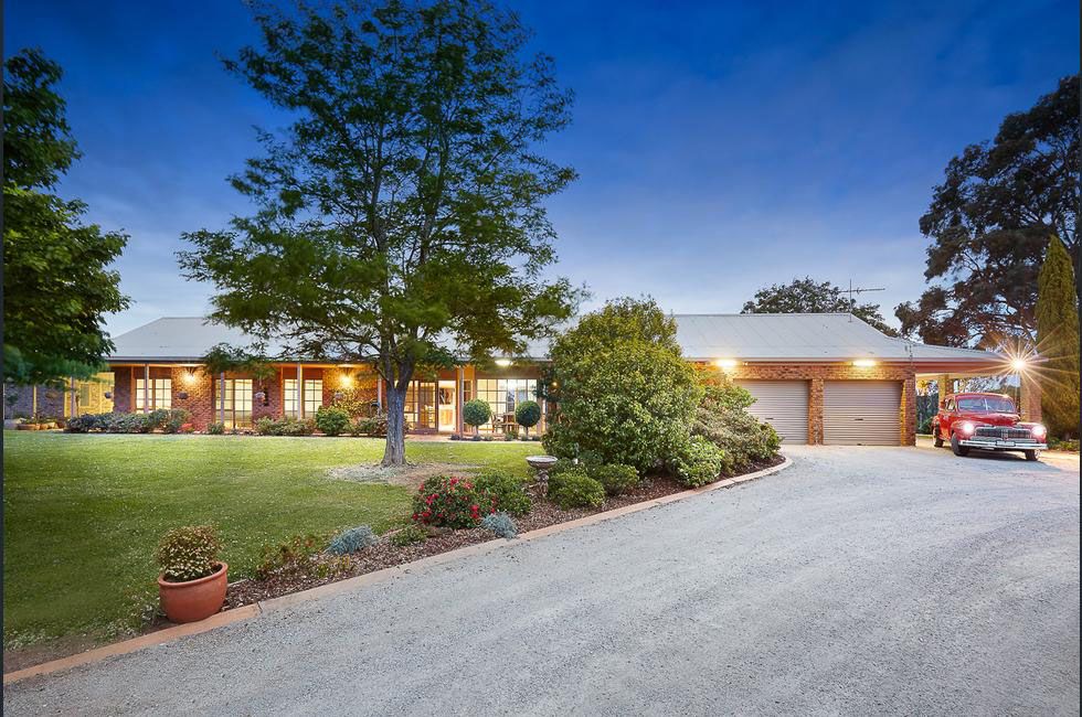 26 Ford Road, Emerald VIC 3782