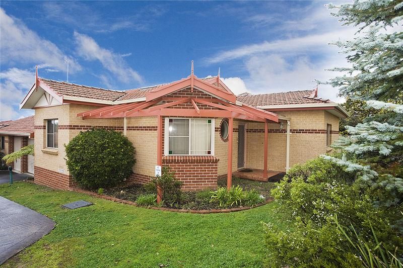 2/140 Connells Point Road, CONNELLS POINT NSW 2221, Image 0