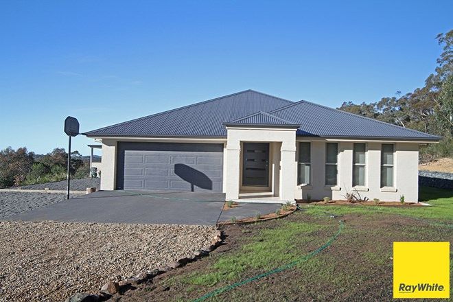 Picture of 24 Duralla Place, MOUNT FAIRY NSW 2580