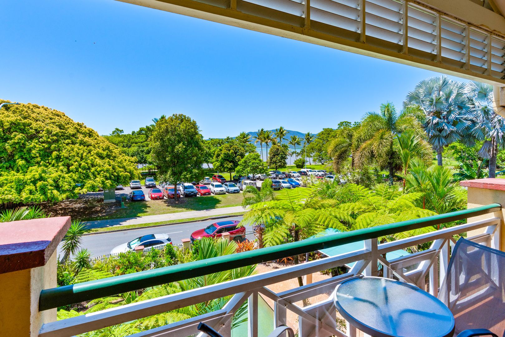 22/233-237 Esplanade, Cairns North QLD 4870, Image 2