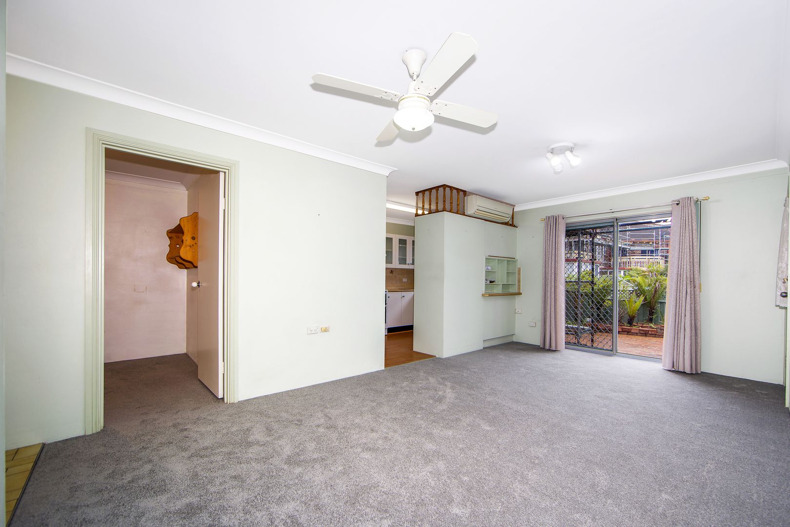 7/15 Lorraine Avenue, Berkeley Vale NSW 2261, Image 2