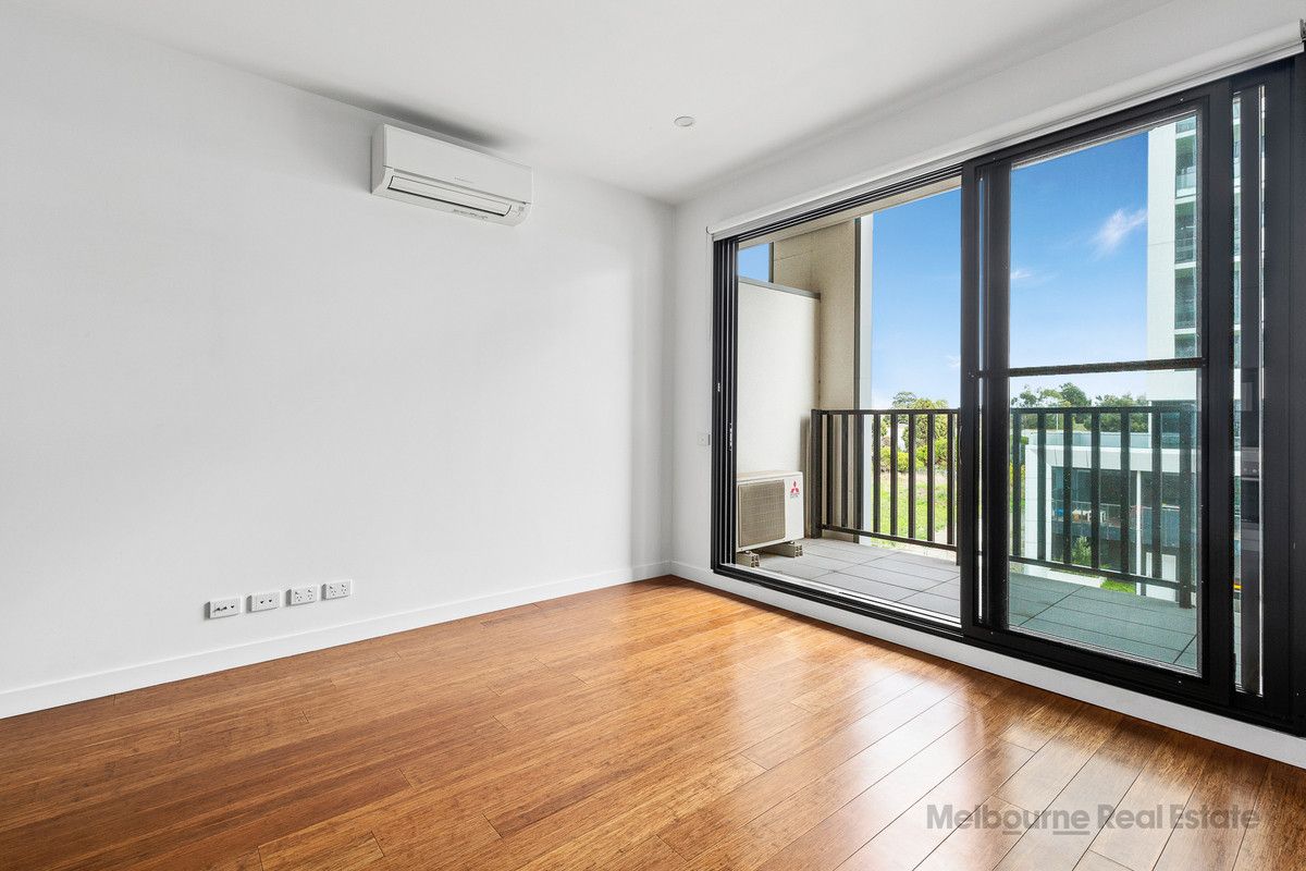 1 bedrooms Apartment / Unit / Flat in 104/8 Olive York Way BRUNSWICK WEST VIC, 3055