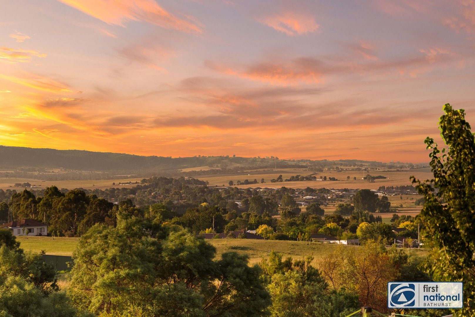 33 Endurance Court, Llanarth NSW 2795, Image 1