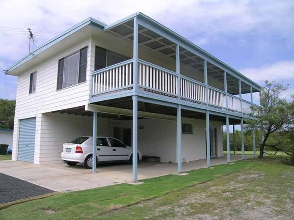 2 Honeysuckle Street, Brooms Head NSW 2463