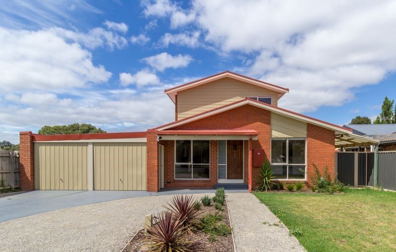 Property Report for 64 David Collins Drive, Endeavour Hills VIC 3802
