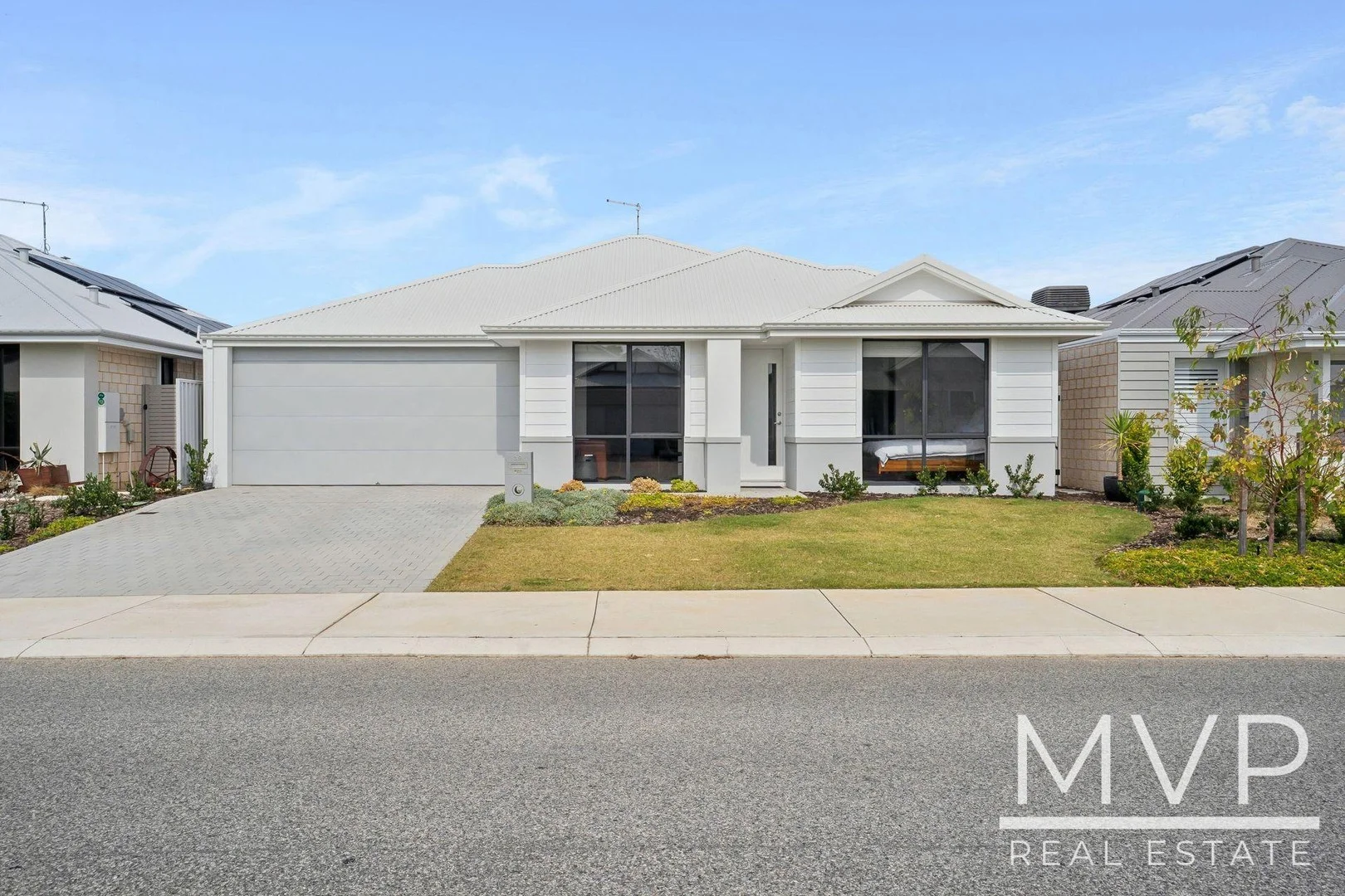 39 Lake Street, Rockingham WA 6168