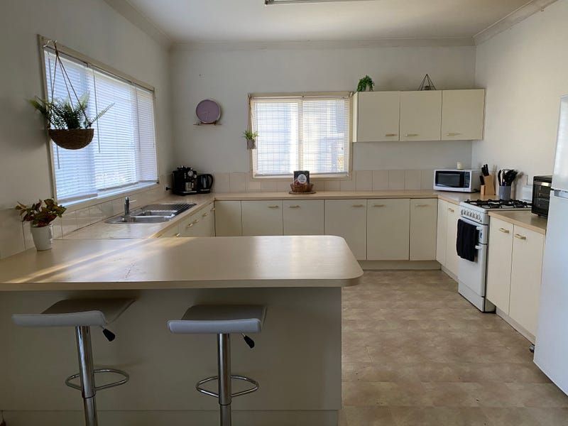 2 bedrooms Apartment / Unit / Flat in 1/390 Ipswich Road ANNERLEY QLD, 4103