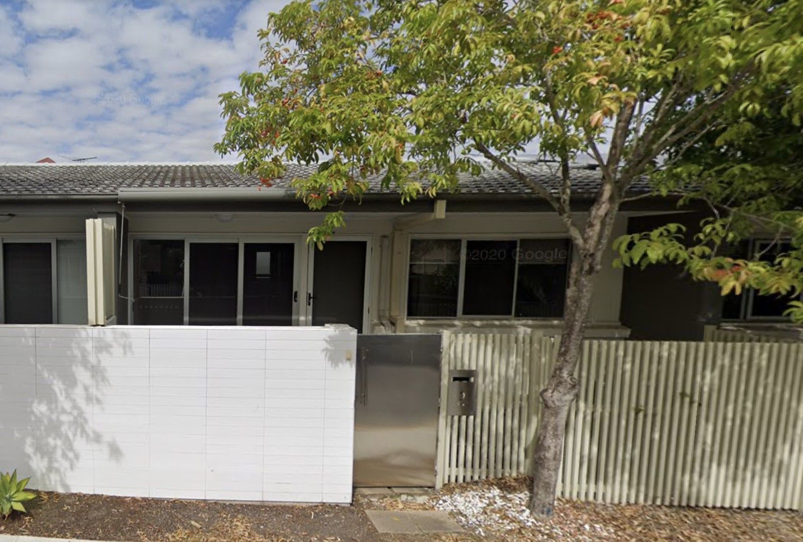 2 bedrooms Apartment / Unit / Flat in 2/1 Eve Street KANGAROO POINT QLD, 4169