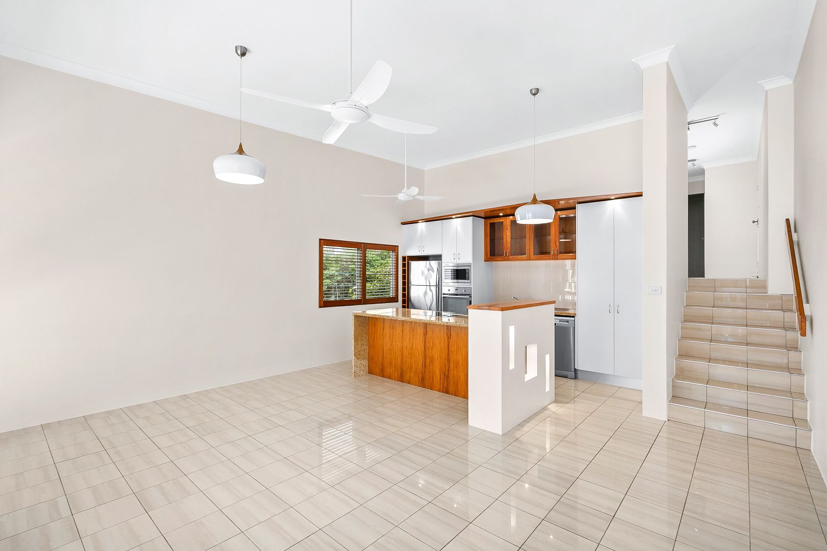 9/6 Deauville Close, Yorkeys Knob QLD 4878, Image 1