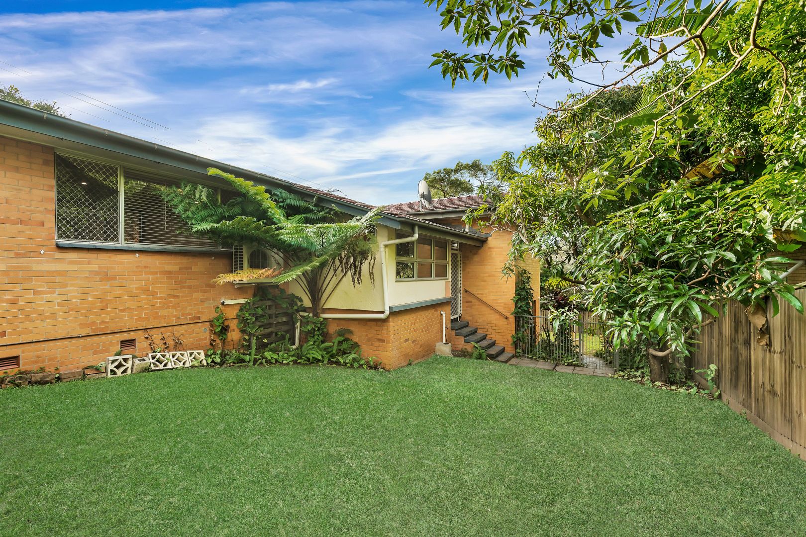 64 Marshall Lane, Kenmore QLD 4069, Image 1