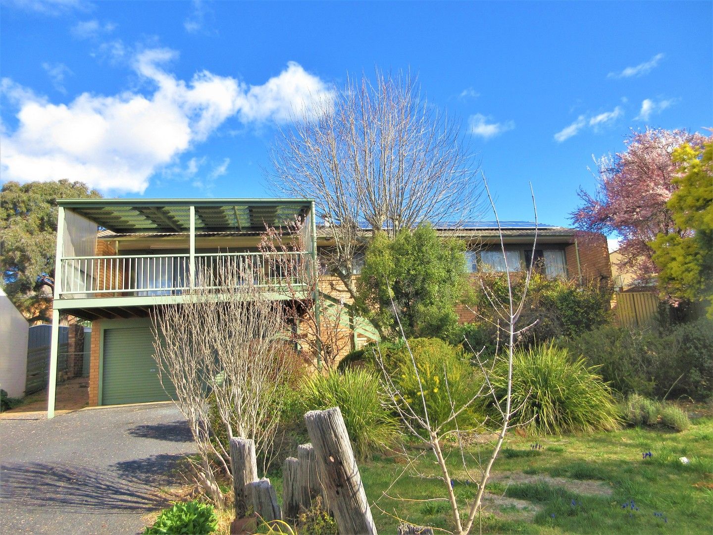 5 bedrooms House in 18 Warra Street COOMA NSW, 2630