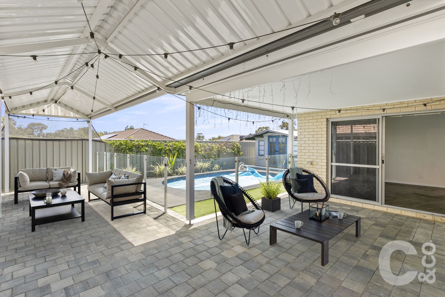 4 bedrooms House in 17 Tuart Ridge PARMELIA WA, 6167