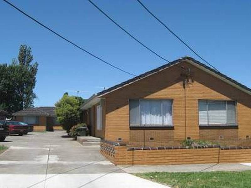 2 bedrooms Apartment / Unit / Flat in 7/10 Norma Street SUNSHINE VIC, 3020