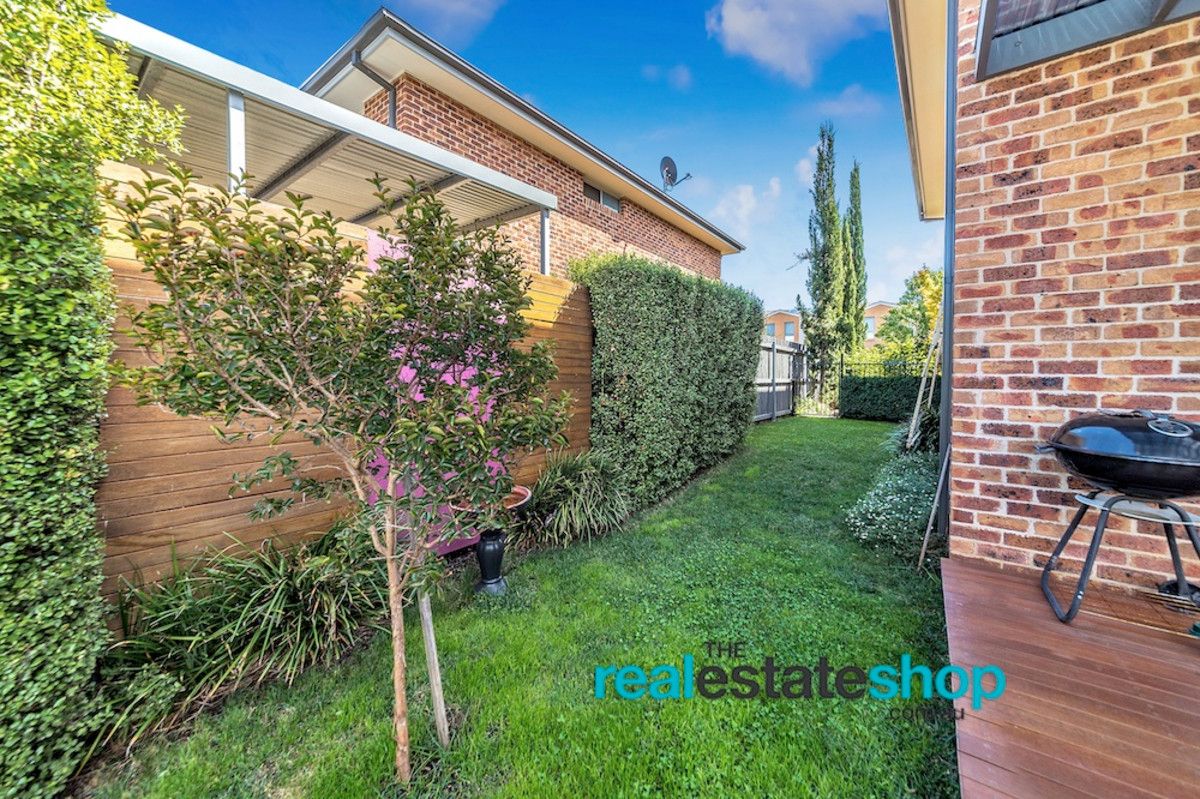 24 Neil Currie Street, Casey ACT 2913, Image 2