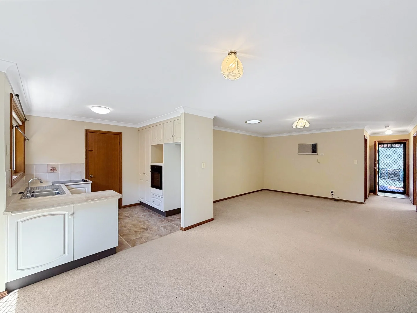 Additional image 3 of 4/5 Park Road, Woy Woy NSW 2256