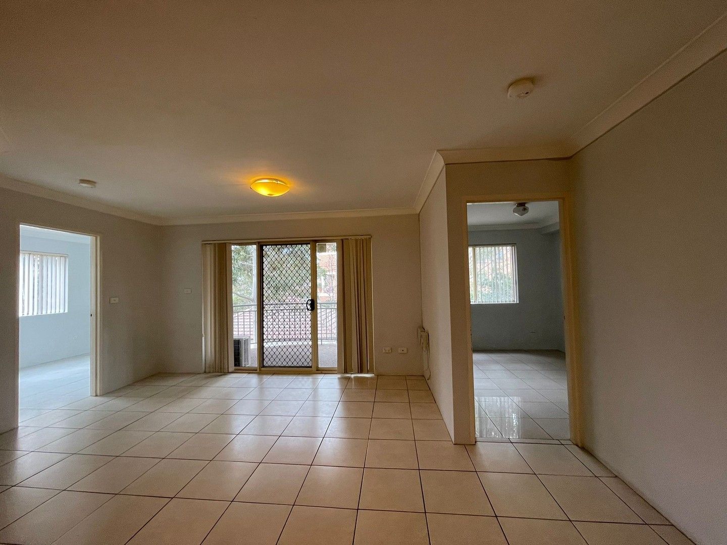 2 bedrooms Apartment / Unit / Flat in 20/8- 10 Fourth  Avenue BLACKTOWN NSW, 2148