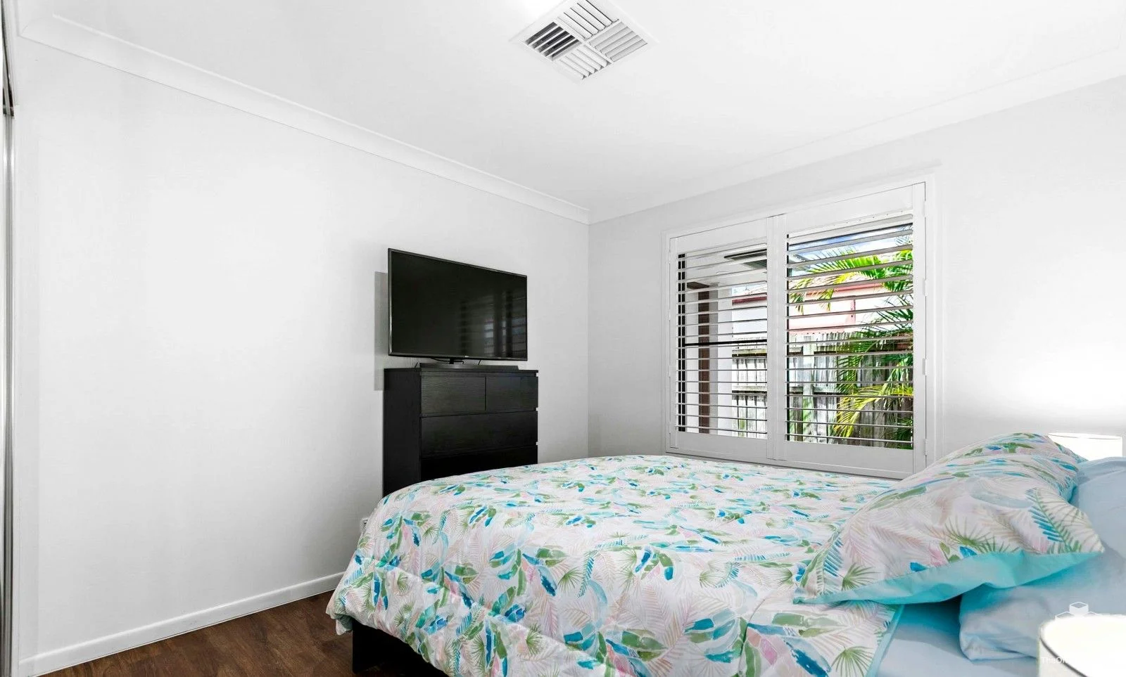 Additional image 12 of Eli Waters QLD 4655