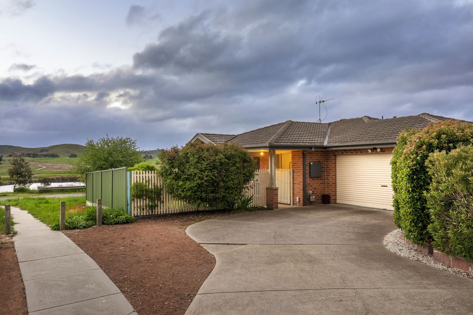 20 McDonnell Close, Dunlop ACT 2615, Image 1