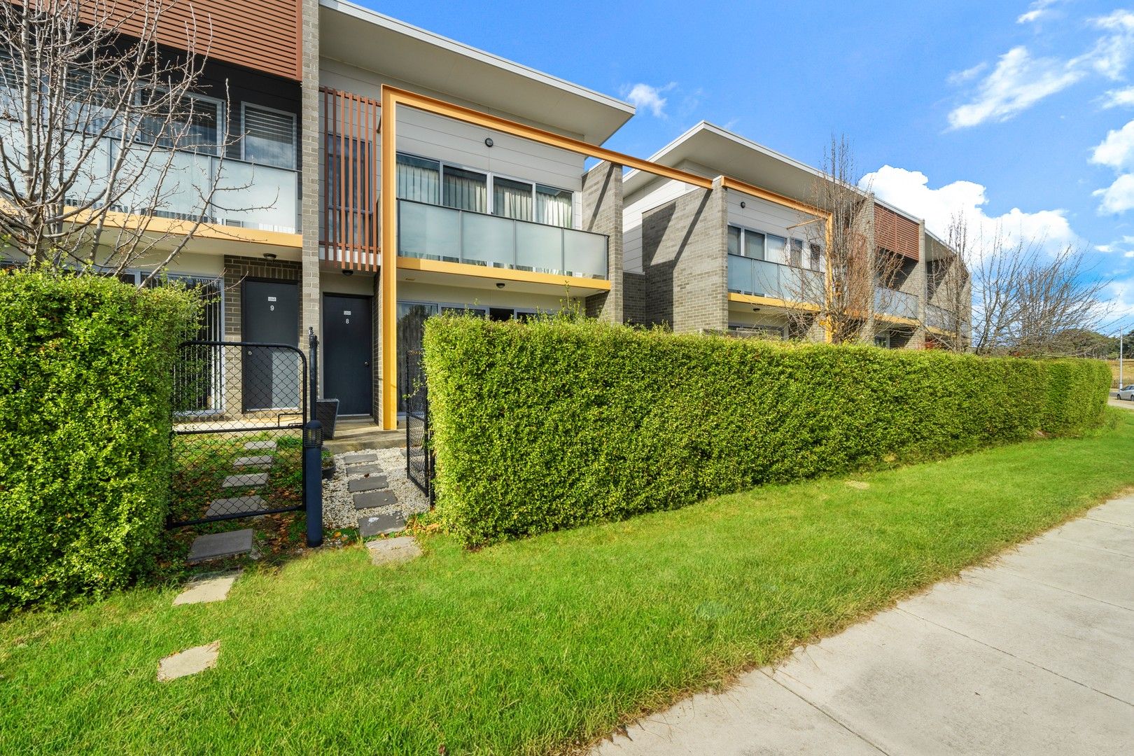 8/9 Solong Street, Lawson ACT 2617, Image 0