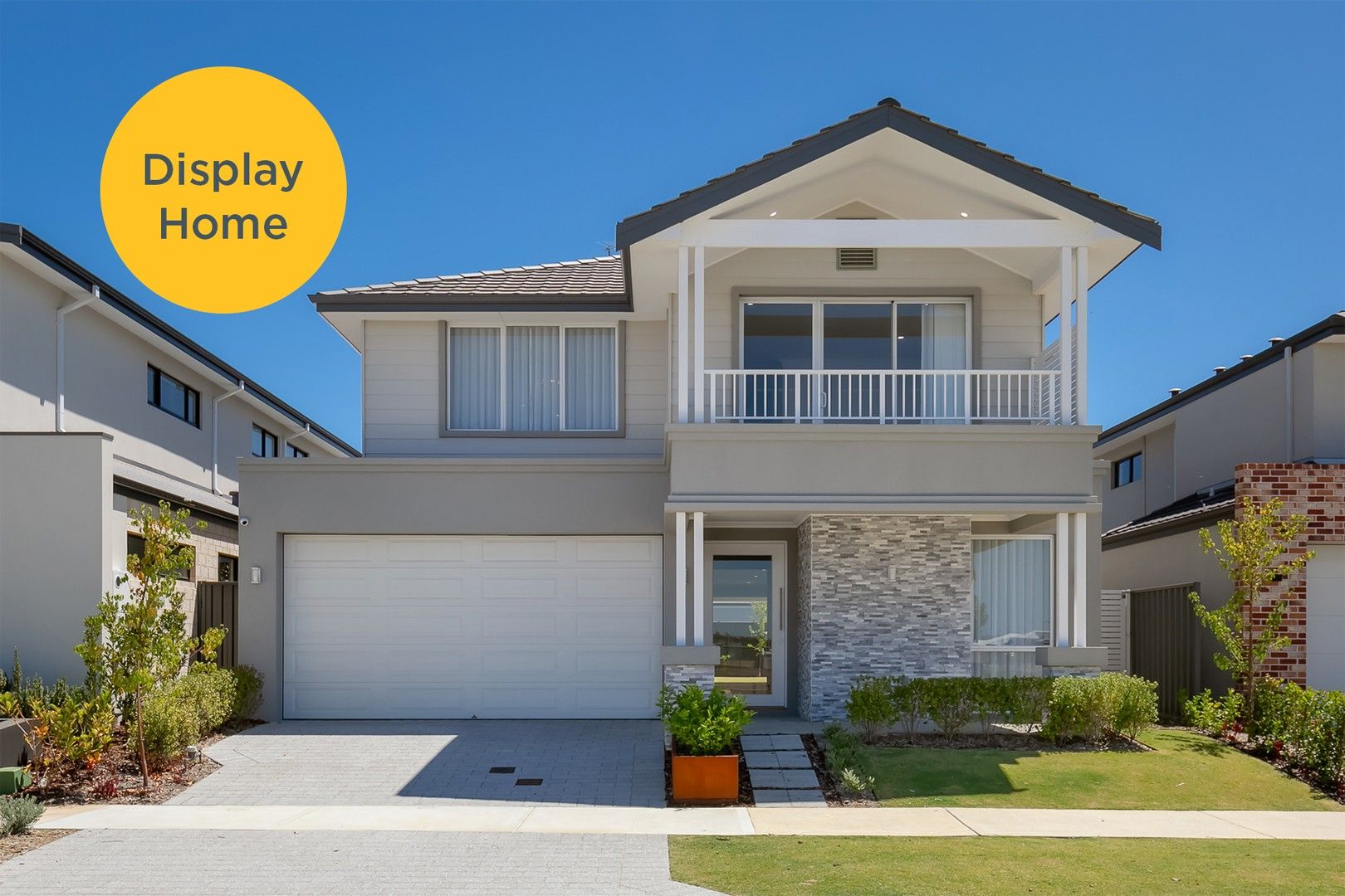 4 bedrooms House in 155 Clementine Boulevard TREEBY WA, 6164