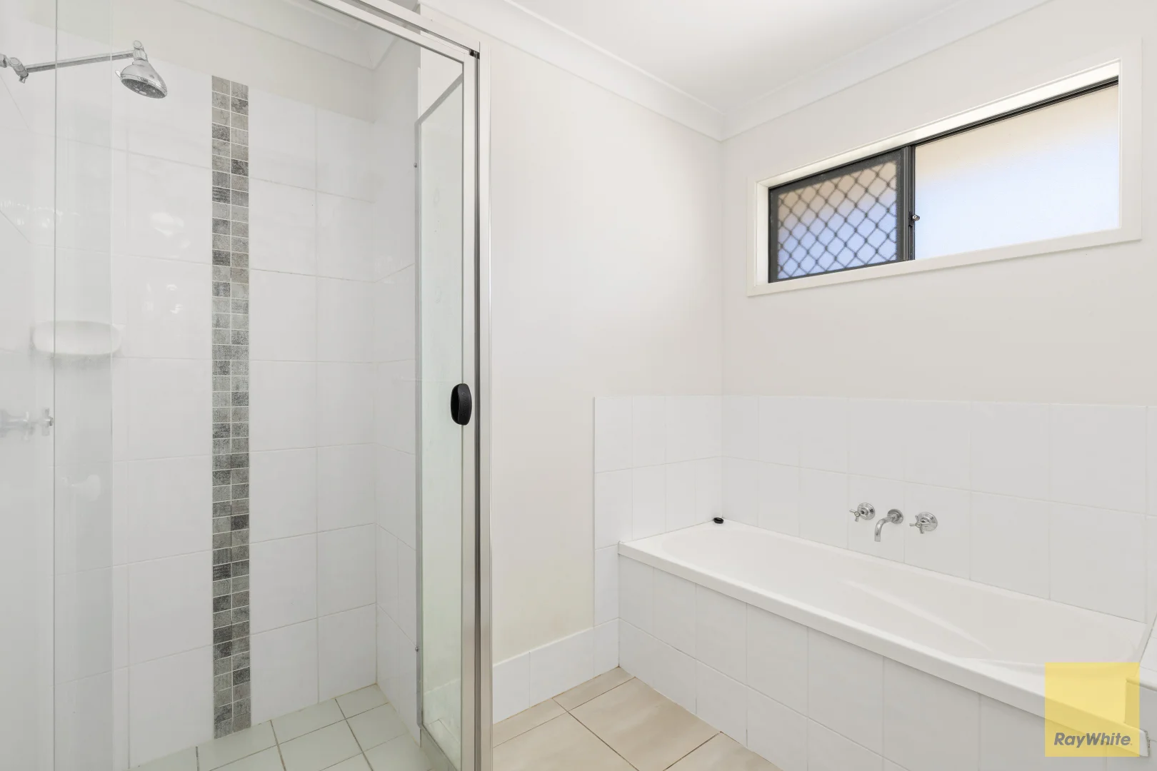 Additional image 16 of 2 Lightening Street, Emerald QLD 4720