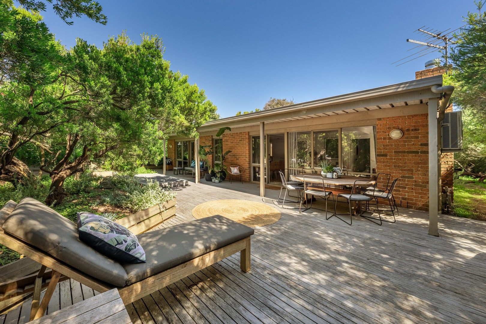 3 bedrooms House in 15 Cambridge Wynd SORRENTO VIC, 3943