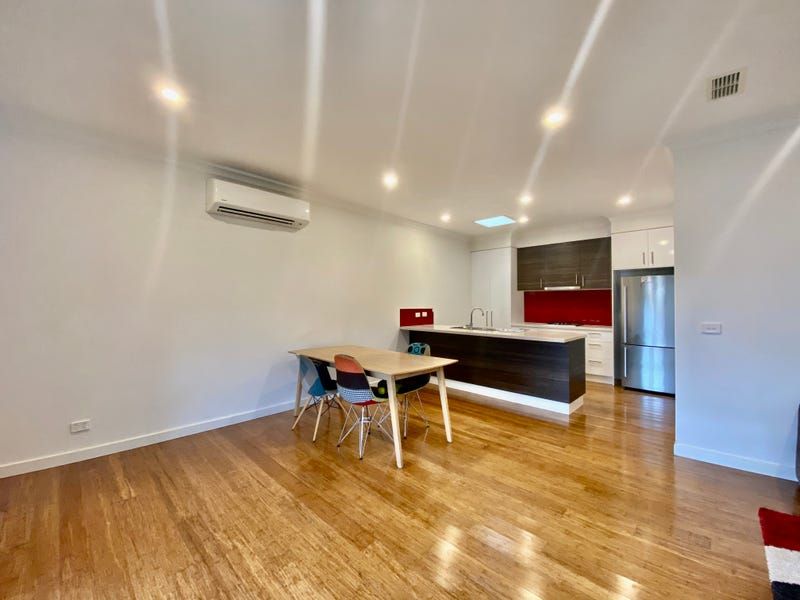 3 bedrooms House in 2/6 Liam Street CLAYTON SOUTH VIC, 3169