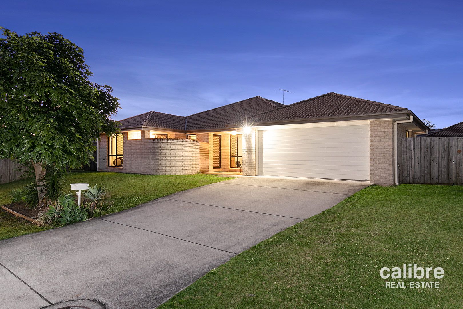 162 Beaufort Crescent, Moggill QLD 4070, Image 0