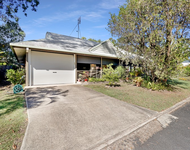 9/415-417 Boat Harbour Drive, Torquay QLD 4655