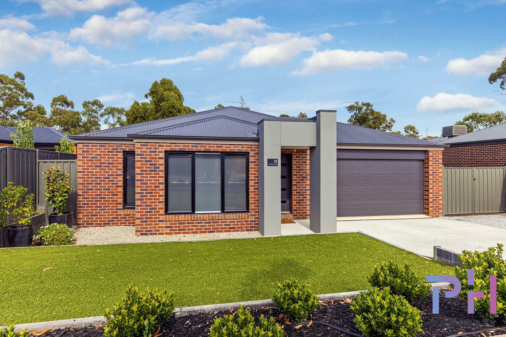 18 Bettalan Court, Spring Gully VIC 3550, Image 0