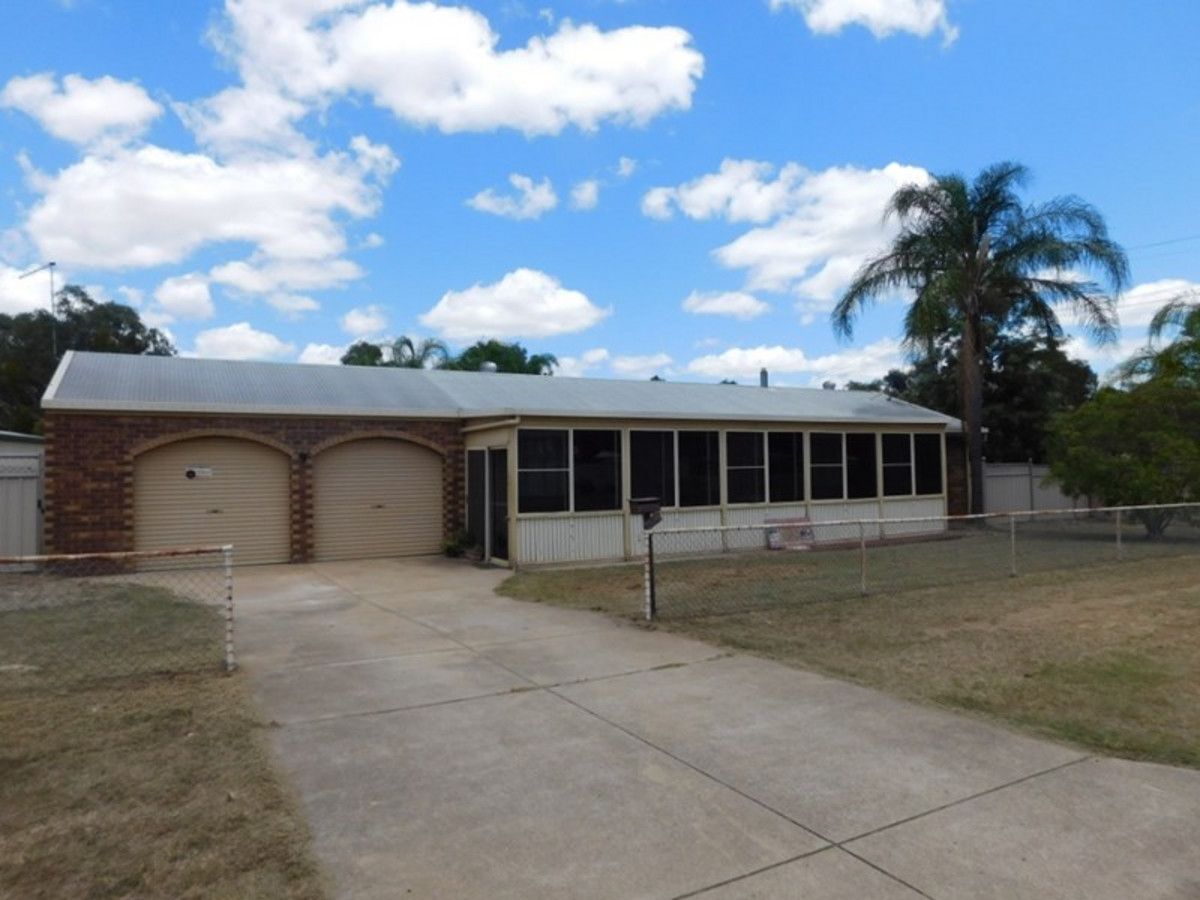 27 Fairway Drive, Nanango QLD 4615, Image 0