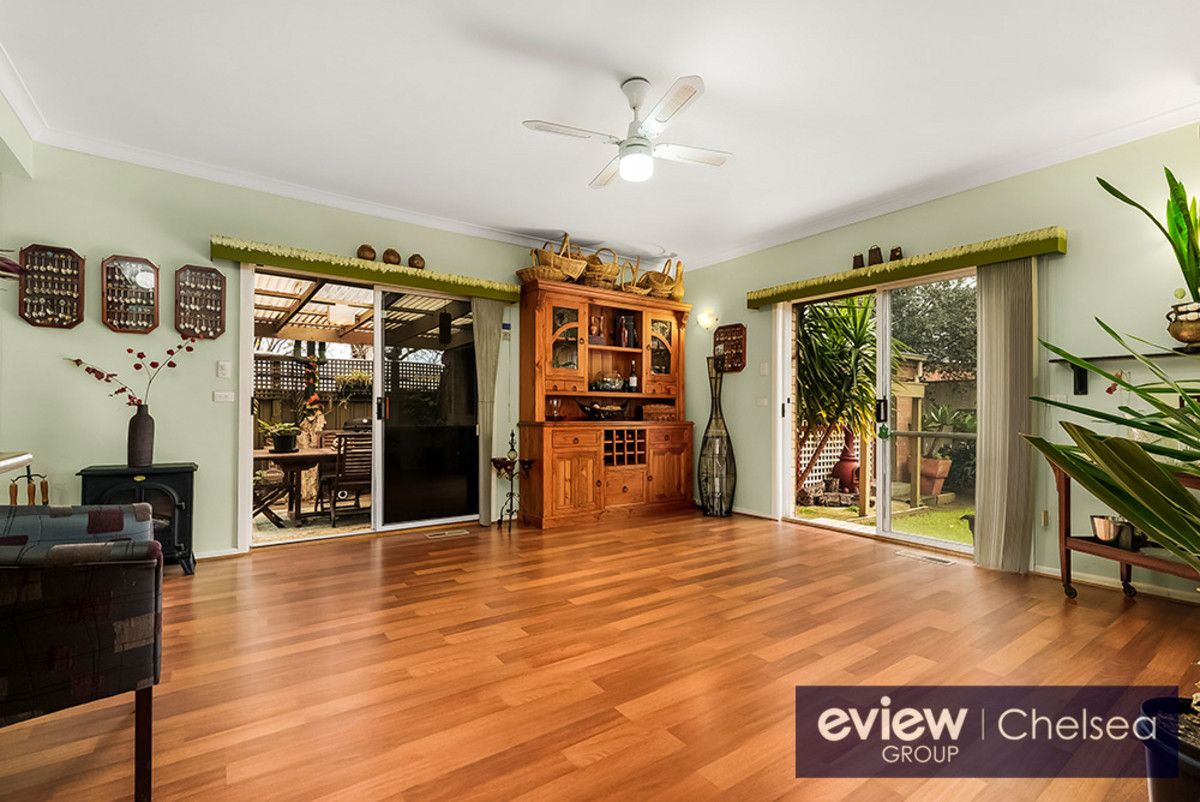 13 Glenthorne Drive, Keysborough VIC 3173, Image 2