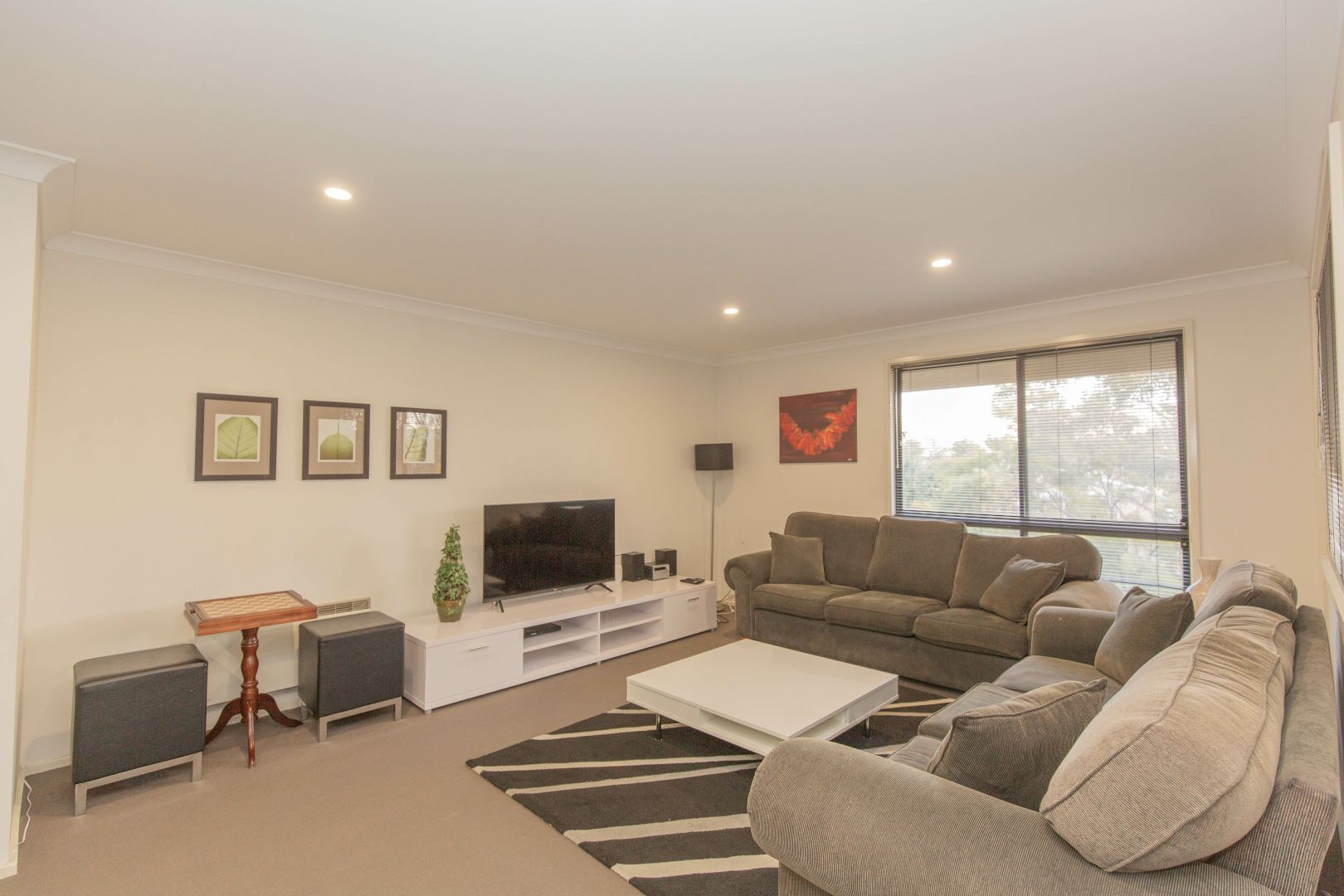 Unit 2/17 Kirwan Cl, Jindabyne NSW 2627, Image 1