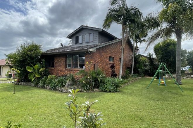 Picture of 2 Kurrajong Crescent, TAREE NSW 2430