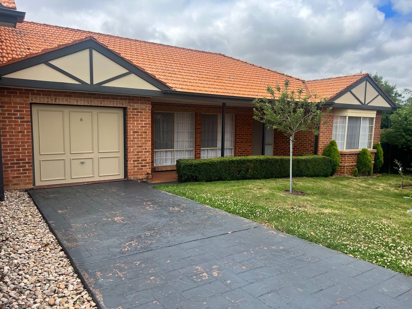 6/10 Holmhale Street, Bowral NSW 2576 Villa For Rent Domain